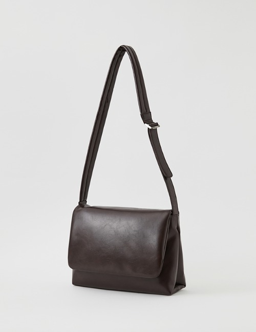 Buffing Leather Fluffy Cross Bag_Brown